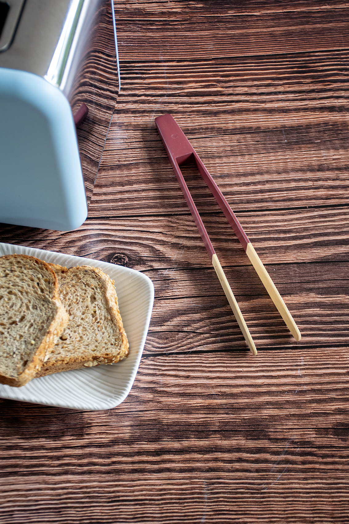Magnetic toast tong - 6 colours