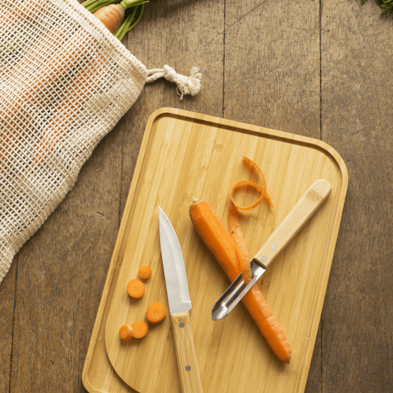 Chef Set - Cutting Board with Peeler & Paring Knife